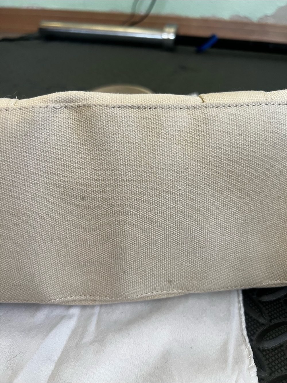 Marc Jacobs Cream Canvas Tote Bag | Black Logo | Minimalist Y2K - Picture 5 of 16